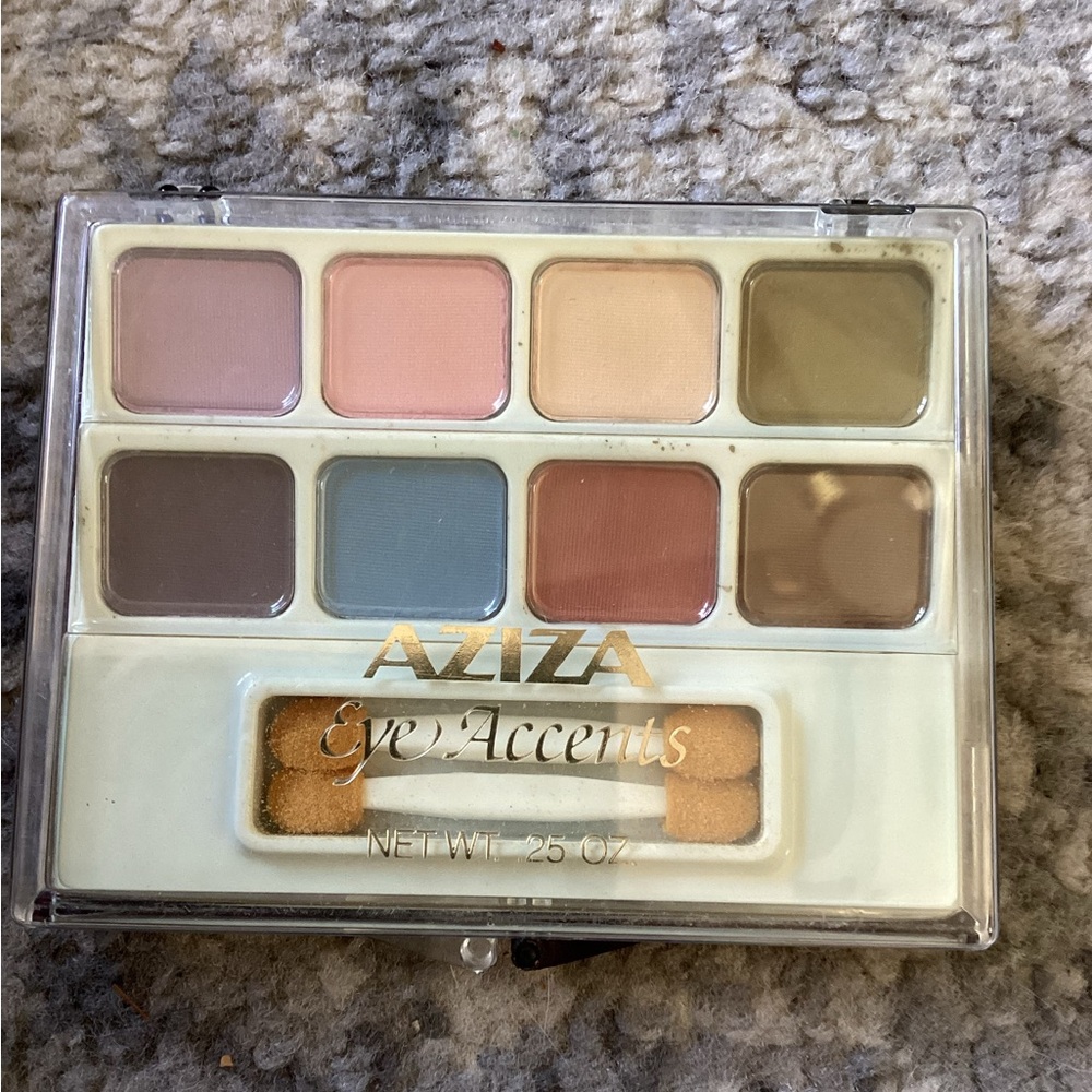 Vintage 80’s AZIZA Prince Matchabelli Eye Accents, Eye Shadow Palette, 8 Colors